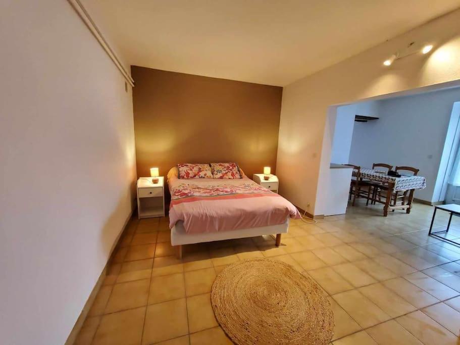 Studio Au Pied Du Chateau De Castelnaud Esterno foto
